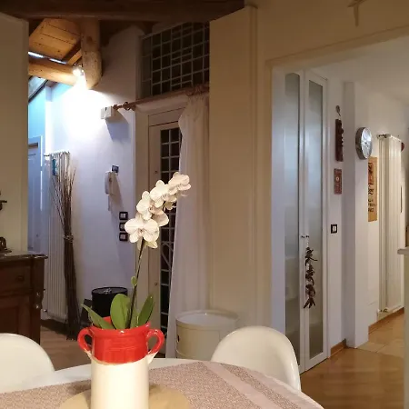 Super Mansarda Con Torretta, Giardino E Posto Auto Bologna